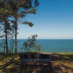 Na Klifie Przystan 18 Chlapowo *